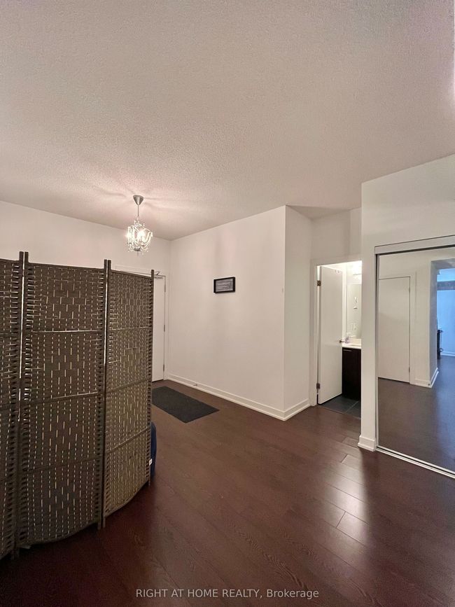 201 - 20 Bruyeres Mews, Condo with 2 bedrooms, 1 bathrooms and null parking in Toronto ON | Image 15