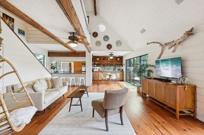1002 Jousting Pl, House other with 3 bedrooms, 3 bathrooms and 4 parking in Austin TX | Image 8