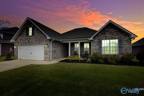 103 Slade Thomas Dr, Meridianville, AL, 35759-2804 | Card Image