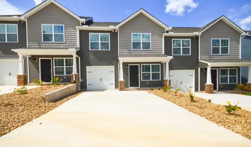 62 Cain Hollow Way, Asheville, NC, 28806-0442 | Card Image
