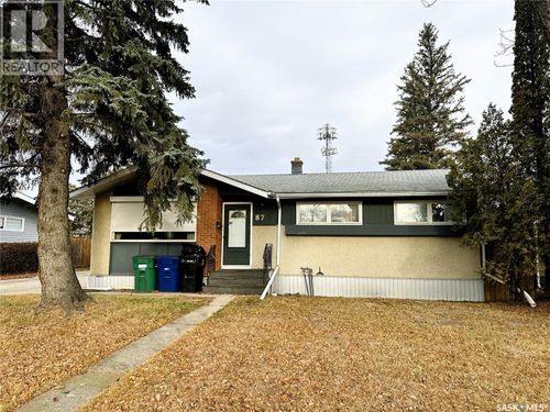 87 Tucker Cres, Saskatoon, SK, S7H3H7 | Card Image