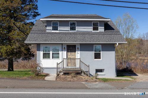 135 Middlesex Ave, Chester, CT, 06412-1225 | Card Image