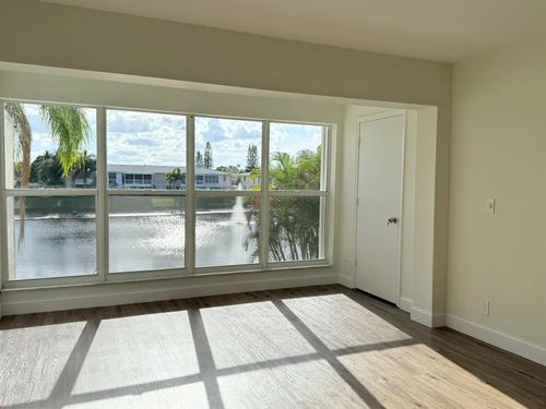 202-1340 Nw 18th Ave, Delray Beach, FL, 33445-7413 | Card Image