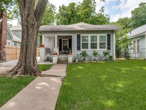911 S Adams Ave, Dallas, TX, 75208-6804 | Card Image