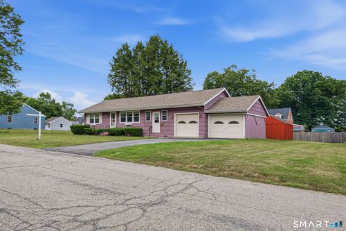 20 Breault St, Putnam, CT, 06260-1212 | Card Image