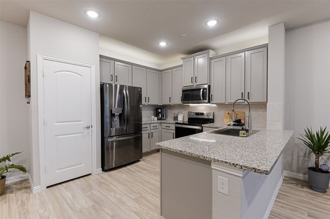 2728 Baneberry Ln, Townhouse with 3 bedrooms, 3 bathrooms and null parking in Mesquite TX | Image 10