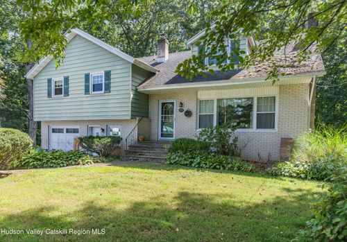 513 Roberts Ct, Hurley, NY, 12443-5510 | Card Image