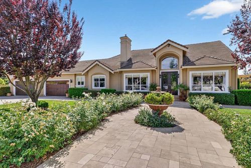 12315 Harding Ave, San Martin, CA, 95046 | Card Image