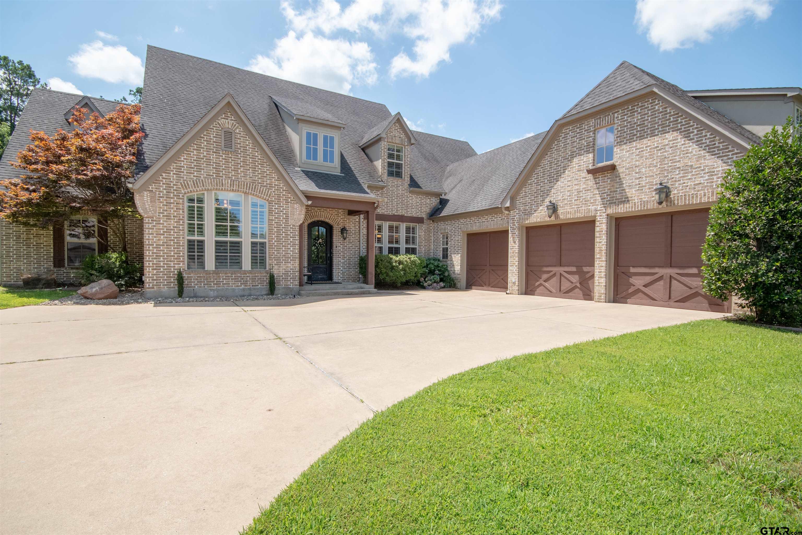 Cross Rd, Tyler, TX 75703
