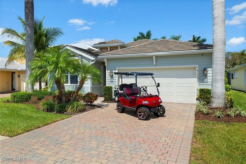 14671 Topsail Dr, NAPLES, FL, 34114-8695 | Card Image