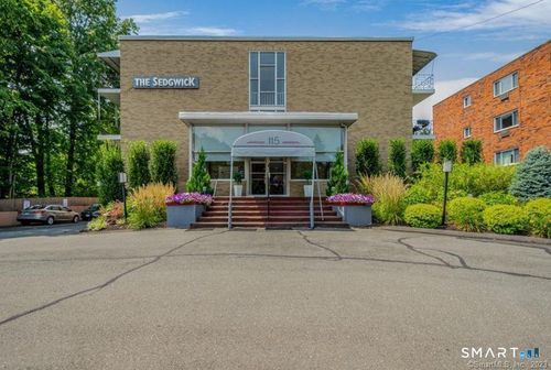 c18-115 S Main St, West Hartford, CT, 06107-2530 | Card Image