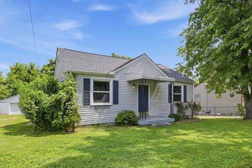 62 Peachtree St, Nashville, TN, 37210-5052 | Card Image