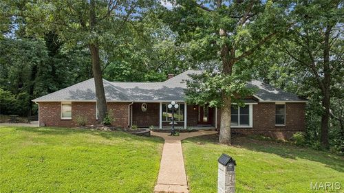 2792 Riebold Cir, Arnold, MO, 63010-3242 | Card Image
