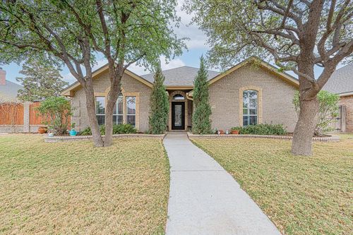 805 Woodland Park Ave, Midland, TX, 79705-1907 | Card Image