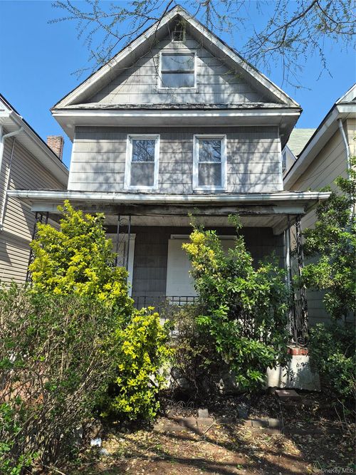 9119 110th Street, New York, NY, 11418 | Card Image