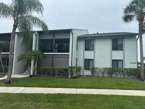 1005 Green Pine Blvd, West Palm Beach, FL, 33409-7014 | Card Image