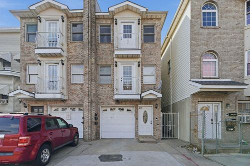 1-499 Ocean Ave, Jersey City, NJ, 07305-3322 | Card Image