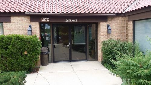 ste-f-1972 Larkin Ave, Elgin, IL, 60123-5832 | Card Image