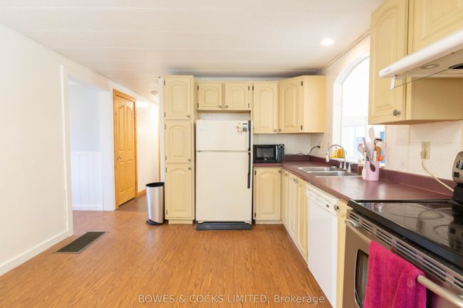 1342 Detlor Rd, House other with 3 bedrooms, 1 bathrooms and 10 parking in L'amable ON | Image 24