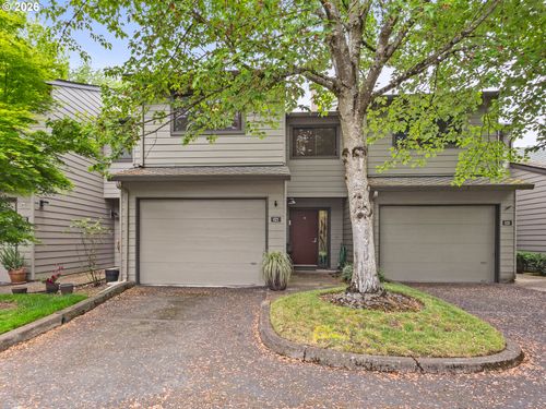 21-7925 Ne Loowit Loop, Vancouver, WA, 98662-6490 | Card Image