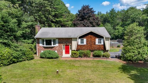 27 Hillside Dr, Sturbridge, MA, 01566-1103 | Card Image