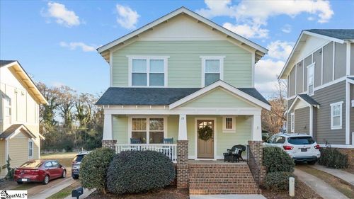 18 Mchan St, Greenville, SC, 29605-3878 | Card Image