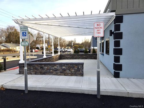 815 Violet Ave, Hyde Park, NY, 12538-1960 | Card Image