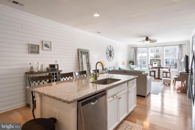 18745 Old Canal Ln, Townhouse with 3 bedrooms, 3 bathrooms and null parking in MILLVILLE DE | Image 9