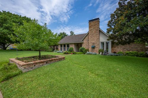 2337 Chace Ct, Plano, TX, 75023-6404 | Card Image