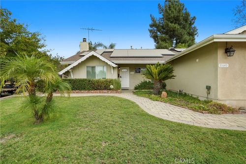 11640 Gothic Ave, Granada Hills, CA, 91344-6822 | Card Image