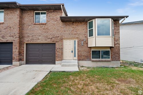 3780 S 3520 W, West Valley City, UT, 84119-4261 | Card Image