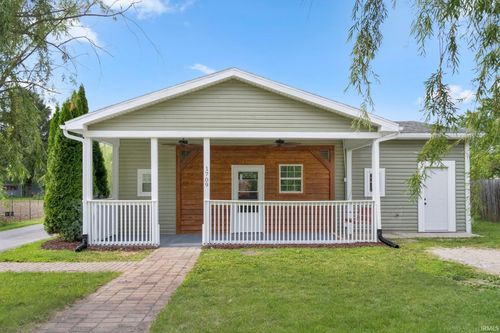 1709 Sabine St, Huntington, IN, 46750-2436 | Card Image