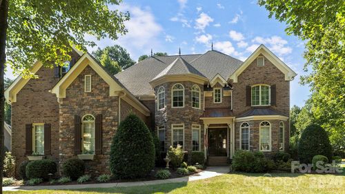 7786 Chapel Creek Dr, Denver, NC, 28037-8404 | Card Image