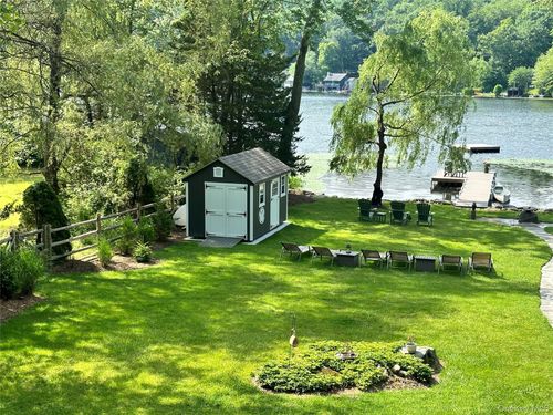 34 Twin Lakes Rd, South Salem, NY, 10590-1009 | Card Image