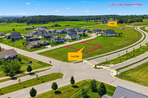 L246 Silo Prairie Dr, Waunakee, WI, 53597 | Card Image