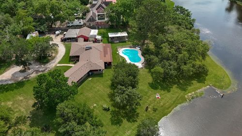 2307 Oleander Dr, Dickinson, TX, 77539-6758 | Card Image