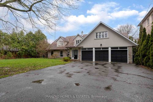32 Maryvale Cres, Richmond Hill, ON, L4C6P8 | Card Image