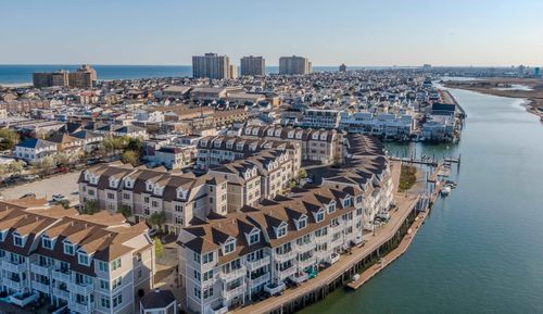 40-40 Chelsea Ct, Atlantic City, NJ, 08401-3467 | Card Image