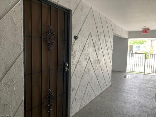 apt-c9-1849 Maravilla Ave, FORT MYERS, FL, 33901-7133 | Card Image