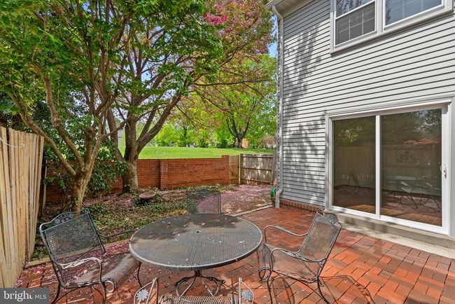 19208 Dunbridge Way, Townhouse with 4 bedrooms, 3 bathrooms and null parking in GAITHERSBURG MD | Image 39