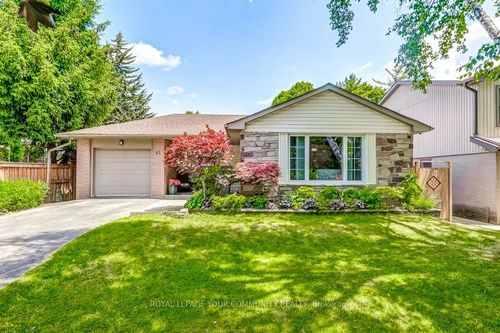 41 Brightbay Cres, Thornhill, ON, L3T1C2 | Card Image