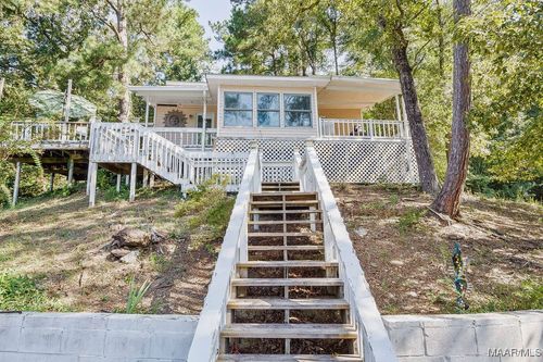 1880 Minnie Knight Rd, Titus, AL, 36080-3006 | Card Image