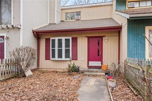 192 Oak Hill Cluster Circle, Independence, MO, 64057 | Card Image