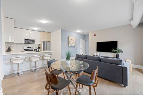 4b-1673 Bathurst St, Toronto, ON, M5P3J8 | Card Image