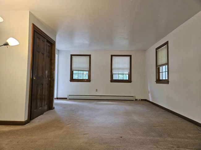 UNIT-5 - 58 Branch Tpke, Condo with 3 bedrooms, 2 bathrooms and null parking in Concord NH | Image 5