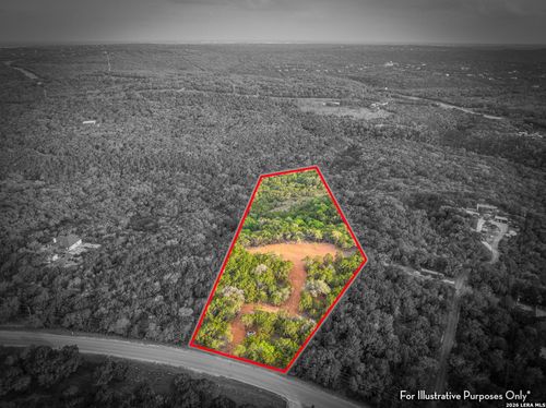 535 Eden Ranch Dr, Canyon Lake, TX, 78133-5446 | Card Image