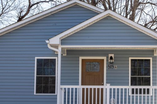 a-515 Grubert Ave, STAUNTON, VA, 24401-2761 | Card Image