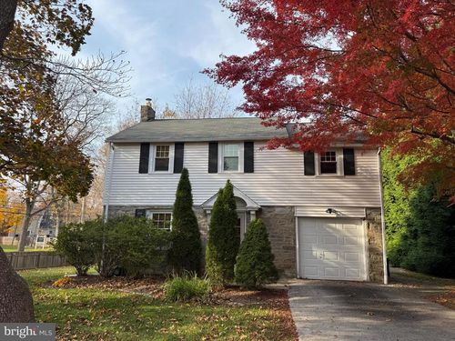 412 Grange Rd, WAYNE, PA, 19087-2920 | Card Image