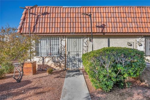4004 Visby Ln, Las Vegas, NV, 89119-7182 | Card Image
