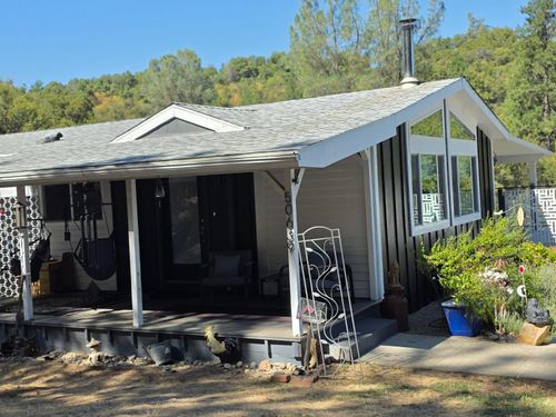 50639 Critter Creek Ln, Oakhurst, CA, 93644-9794 | Card Image